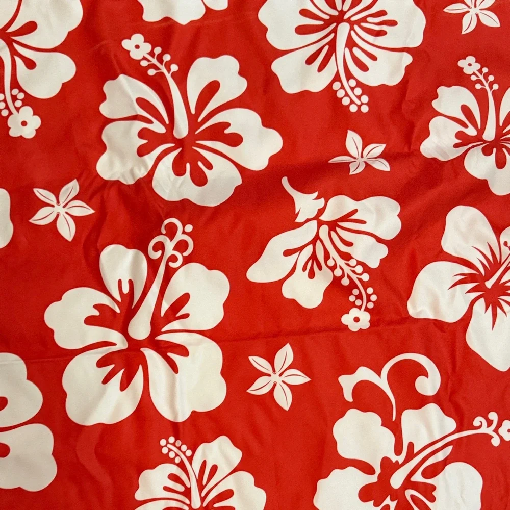 Floral Red/White Quick Dry Travel Towel w/ Drawstring Carrying Bag